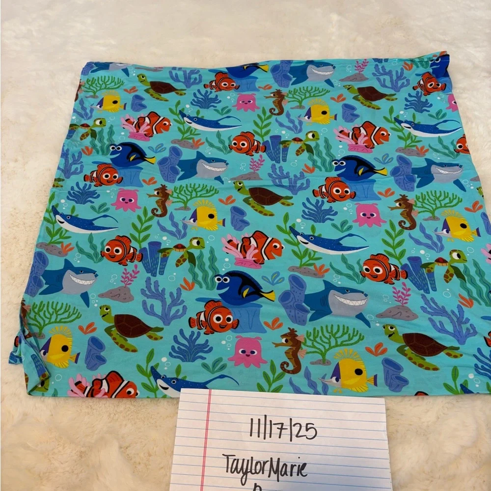 Little Sleepies finding Nemo swaddle - Picture 7 of 12